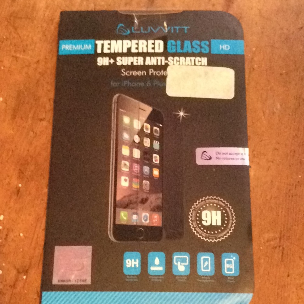 An iPhone 6 glass screen protector